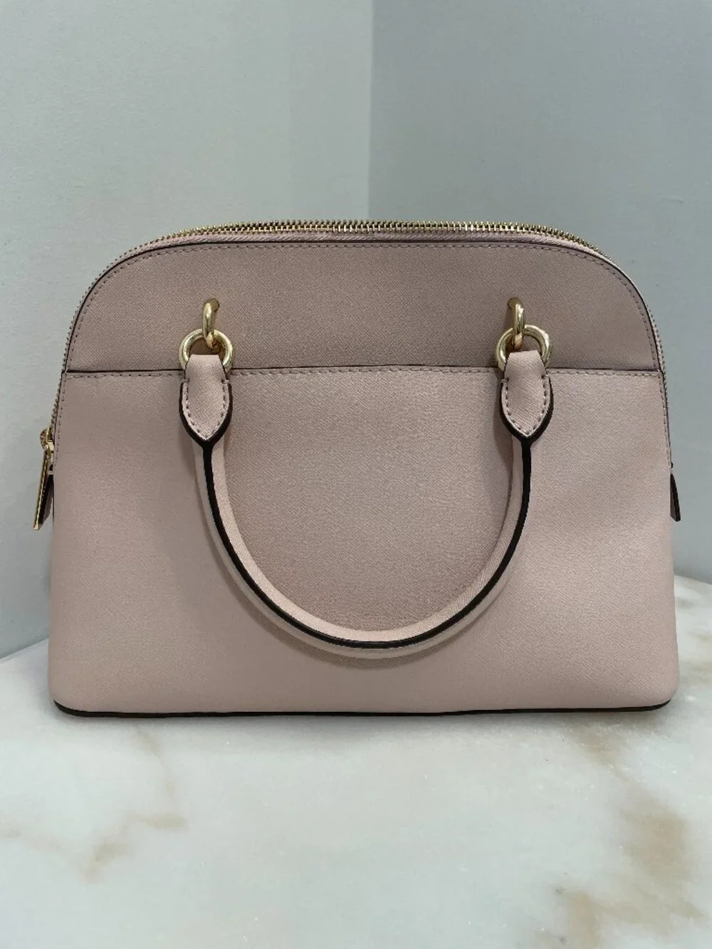 Michael Kors Jet Set Travel Medium Dome Shoulder Crossbody in Pink Leather & COA - Picture 3 of 16